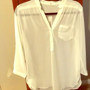 Sheer cream shirt with 3/4 sleeve